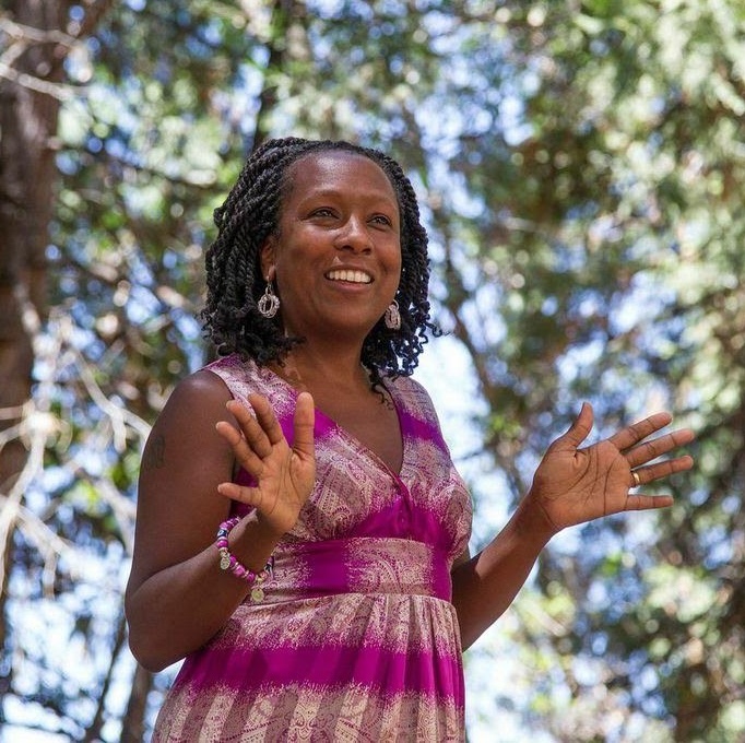 Storyteller Muriel Johnson